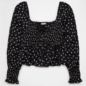 American Eagle Outfitters Black and White Floral Blouse